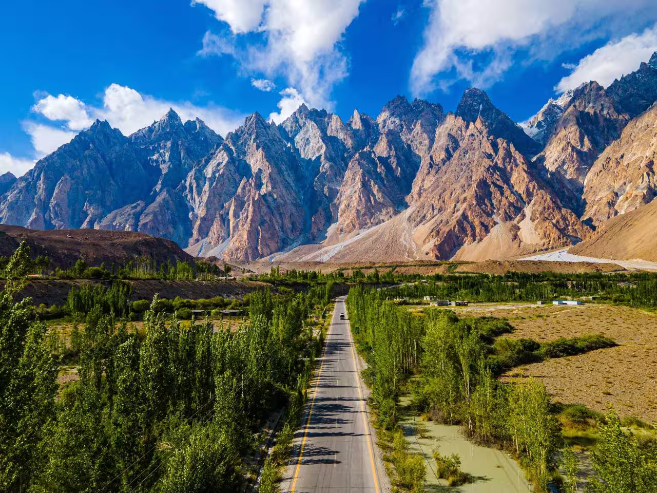 Rent a Car in Skardu with Prado and SUV
