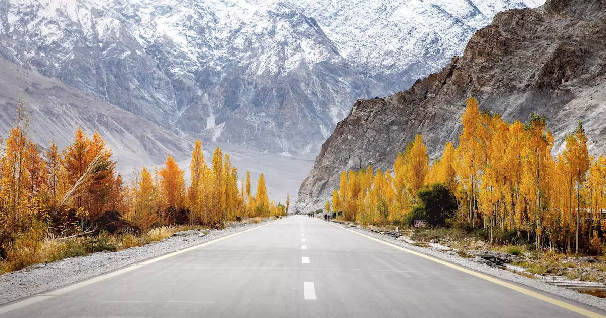 Karakoram Highway through the mountains of northern Pakistan