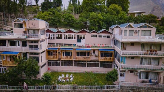 Mulberry Hotel Hunza